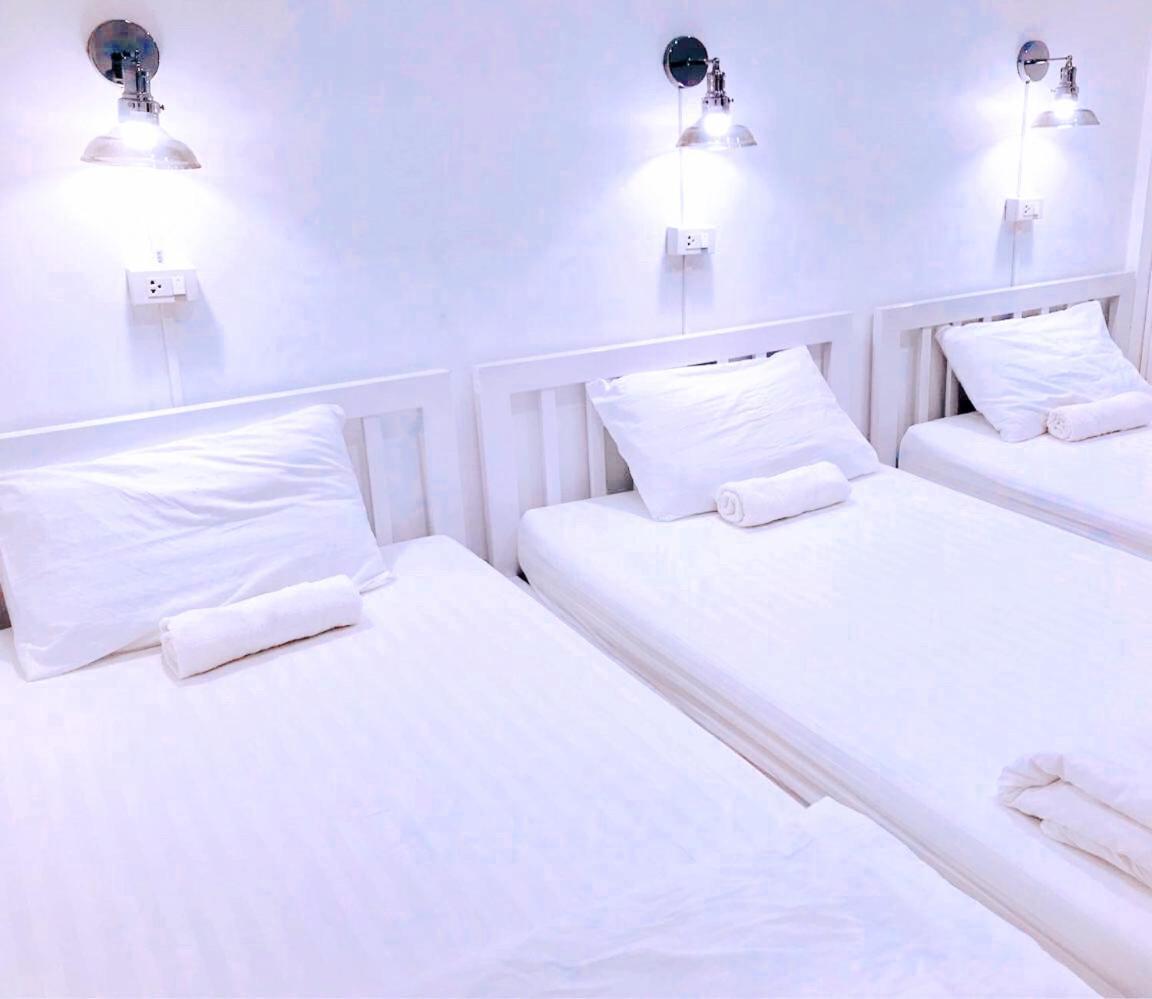 Zleepinezz Hostel Phra Nakhon Si Ayutthaya Ngoại thất bức ảnh