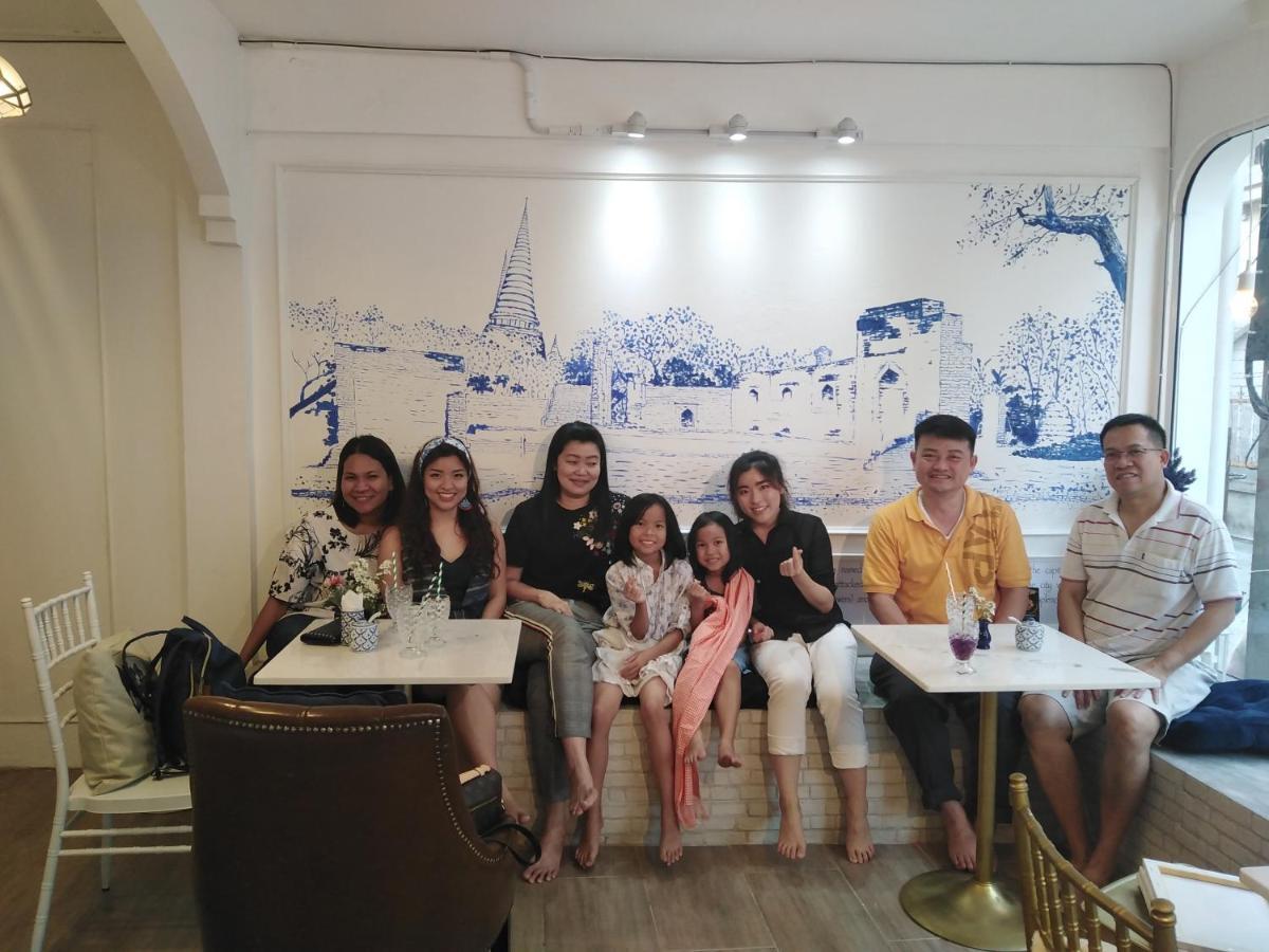 Zleepinezz Hostel Phra Nakhon Si Ayutthaya Ngoại thất bức ảnh